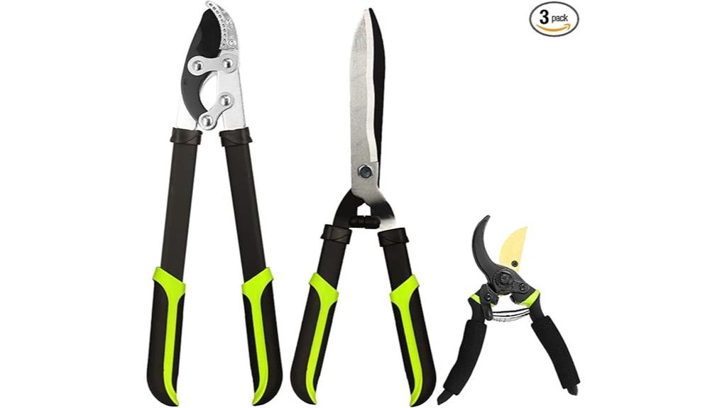 hedge clippers and pruners