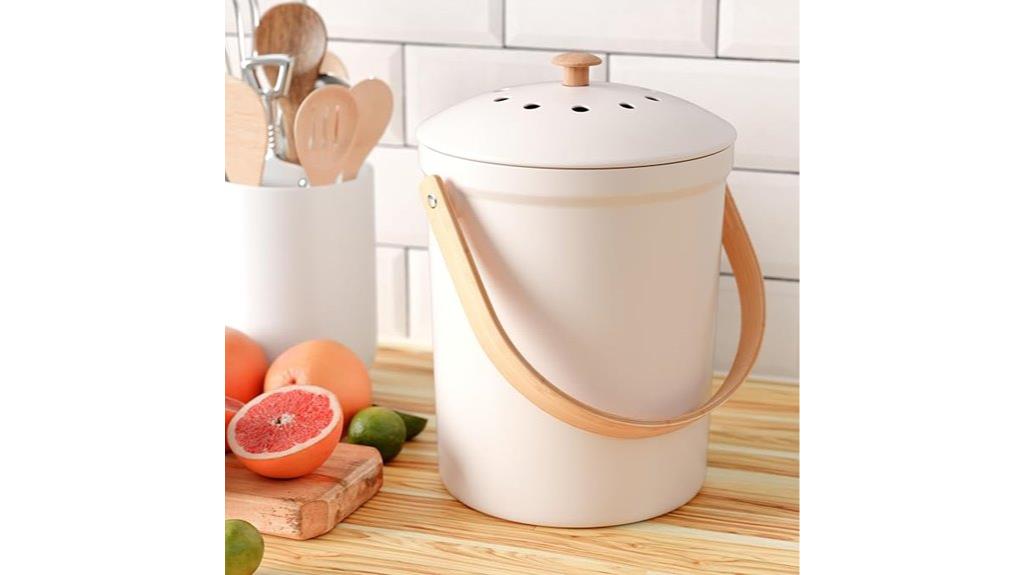 smell proof kitchen composting