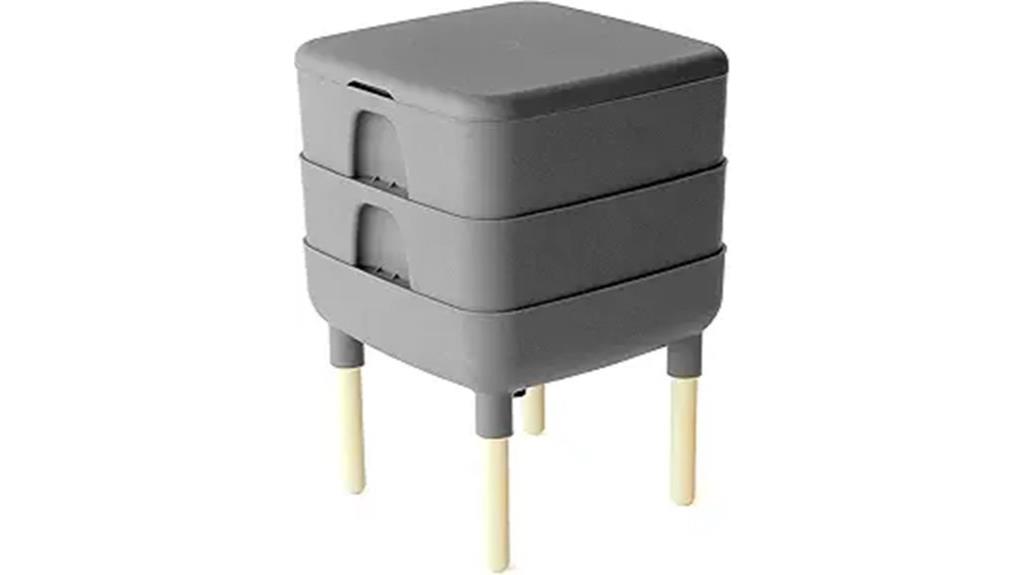 worm vermicomposter bin essential